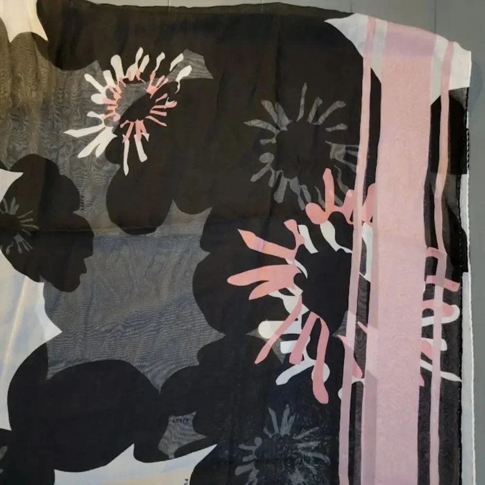 Furla Women's Black & pink 100% Silk Beautiful Scarf Size 37 L X  26W In…